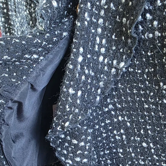 Trina Turk Black White Chic Classic Ruffled Tweed Blazer Jacket Sz 4 - Picture 7 of 10